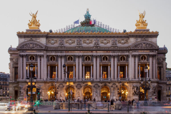 Nhà hát Opéra Garnier – Paris, Pháp